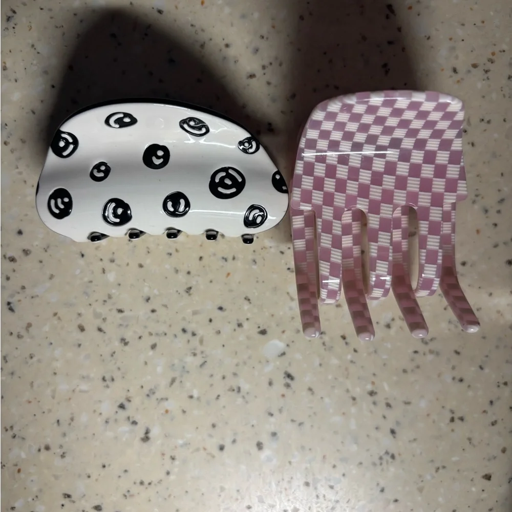 Chunks Suki Claw and Ursa Claw Clips - Picture 6 of 8
